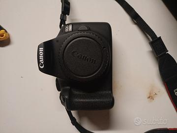 Canon EOS 2000D + 3 Obiettivi