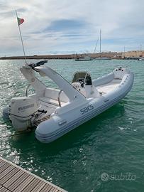 Gommone Sacs Ghost 680 con Evinrude 250 cv