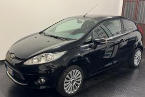 Ford Fiesta 1.4 Titanium GPL casa madre
