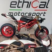 Ricambi originali accessori racing Ducati 1098 848