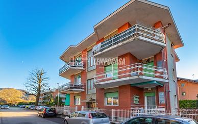 TRILOCALE RISTRUTTURATO CON BOX AUTO