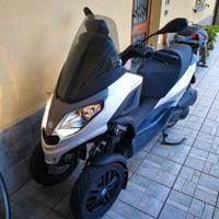 MP3 300 HPE Piaggio