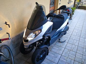 MP3 300 HPE Piaggio