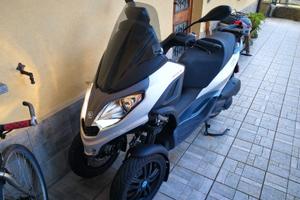 MP3 300 HPE Piaggio