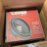 Subwoofer DS18 25cm car audio