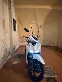Sh 150 bianco