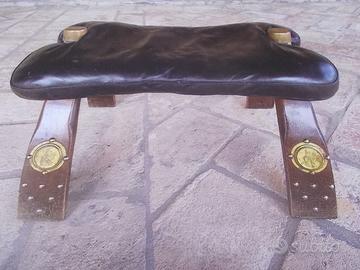 SGABELLO  IN STILE EGIZIANO ANCHE  DA COLLEZIONE