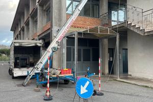 Autoscala per consegna a piano