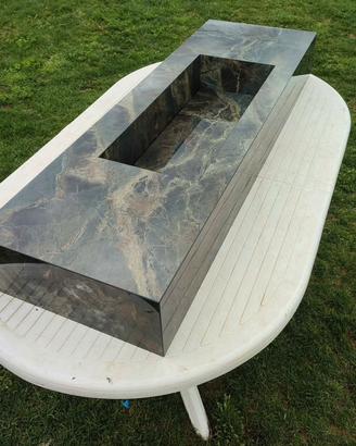 Lavabo in gress porcelanato su misura