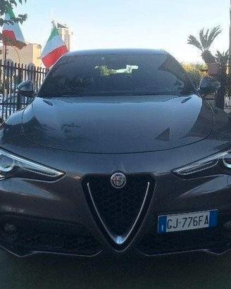Alfa Romeo Stelvio 2.2 Turbodiesel 190 CV AT8 Q4 B