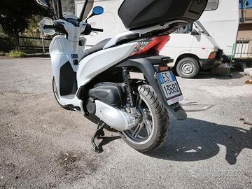 Honda Sh 300