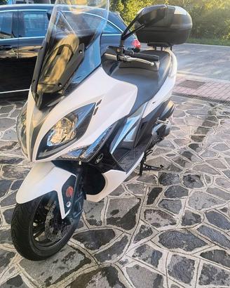 Kymco Xciting 400i ABS 2018 – 26.679 km – Bauletto