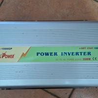 INVERTER 1500/3500 W per CAMPER