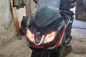 Scooter Piaggio X10 350 2015