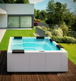 Minipiscina idromassaggio da esterno 