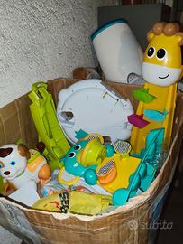 Lotto giocattoli e oggetti bambini 
