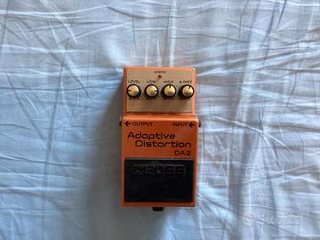 Pedale chitarra BOSS Adaptive Distortion DA-2