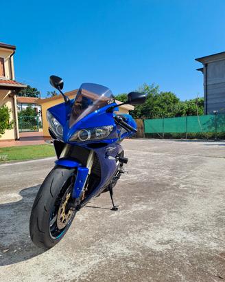 yamaha R1 20 valvole 2004