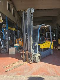 Carrello elevatore elettrico 3000kg marca Om tripl