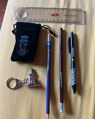 Portachiavi, penna, riga e 2 matite Carabinieri