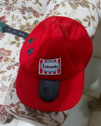 cappello con radio