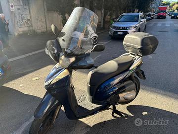 Honda SH 300