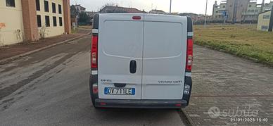 OPEL Vivaro 2ª serie - 2009