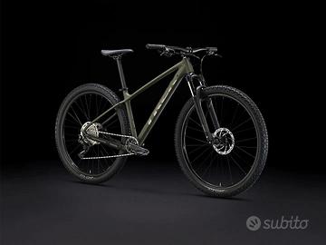 2 Trek Marlin 6 Gen 3