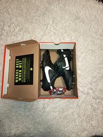 Scarpe da calcio Nike in Pelle