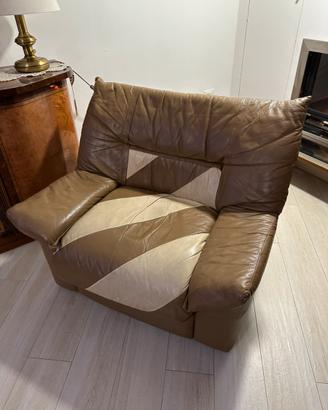 2 (due) poltrone vintage in vera pelle