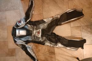 tuta moto in pelle marca Mtech come nuova 