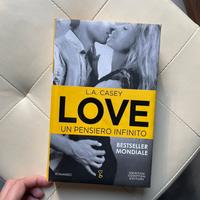 Libro un pensiero infinito L.A. Casey {serie love}