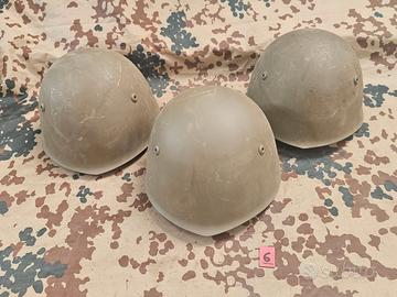 WW2 - n. 3 Elmetto M33 tg. 55 (T s/m-5, 6) (CC)