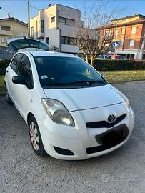 Toyota Yaris Now 5 porte 2009