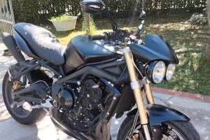 Triumph street triple 675