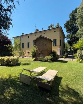 Villa a modena (mo)