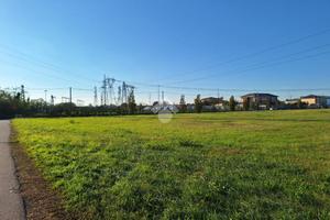 TER. RESIDENZIALE A MAGENTA