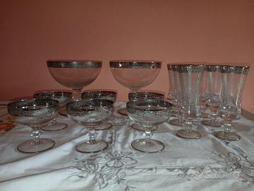 set 6 coppette + 2 coppe + 6 bicchieri vintage