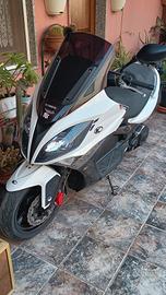 scooter Kymco xciting r500