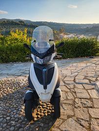 Piaggio MP3 300 - 2018