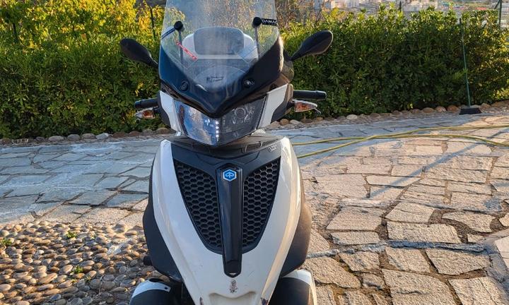 Piaggio MP3 300 - 2018