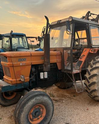 TRATTORE FIAT 1300 R