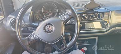 Volkswagen Up! Metano