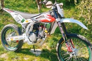 Husqvarna te 310 anno 2010 targata omologata