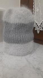 N. 1 Cappello 100% Lana Guess 