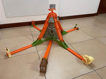 Hot Wheels pista vulcano