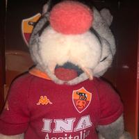 Mascotte as Roma