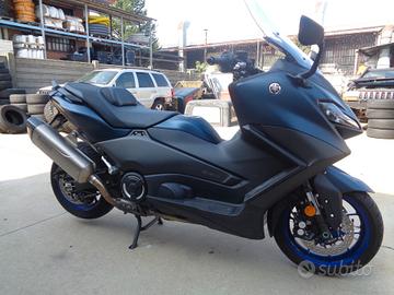 Yamaha TMAX 560 SPORT