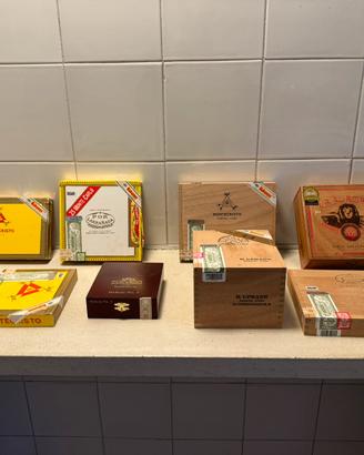 Scatole sigari vuote