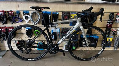 Olympia Leader da strada in carbonio